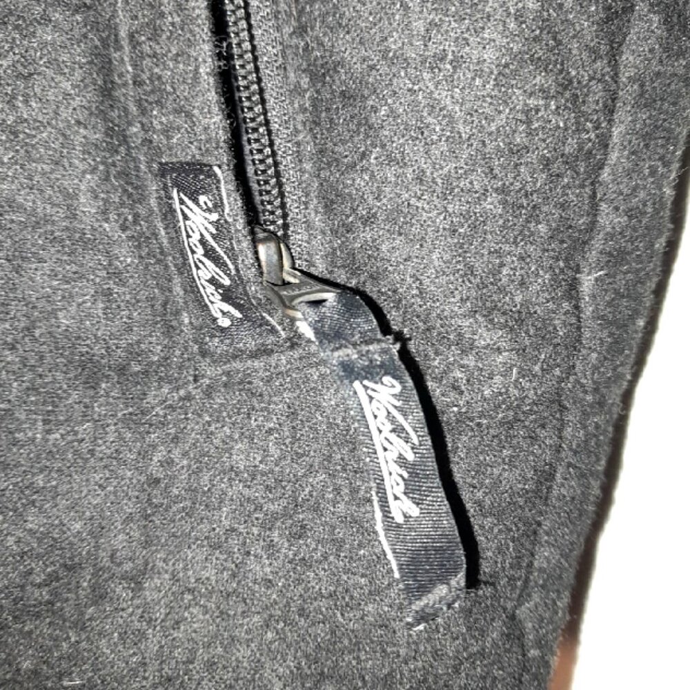 Woolrich Mens Size Large Wool Outdoor Puffer Vest Jacket Black Red Plaid Winter - Picture 7 of 9